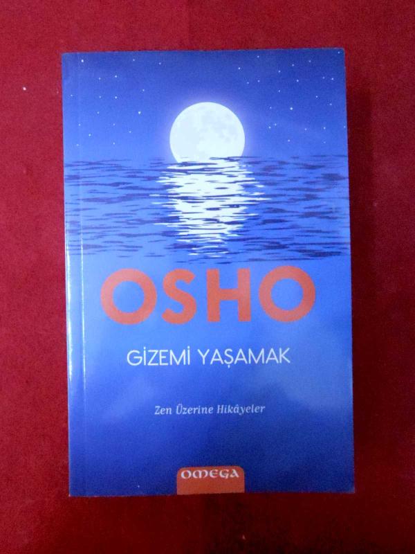 Gizemli Yaşamak - Zen Üzerine Hikayeler