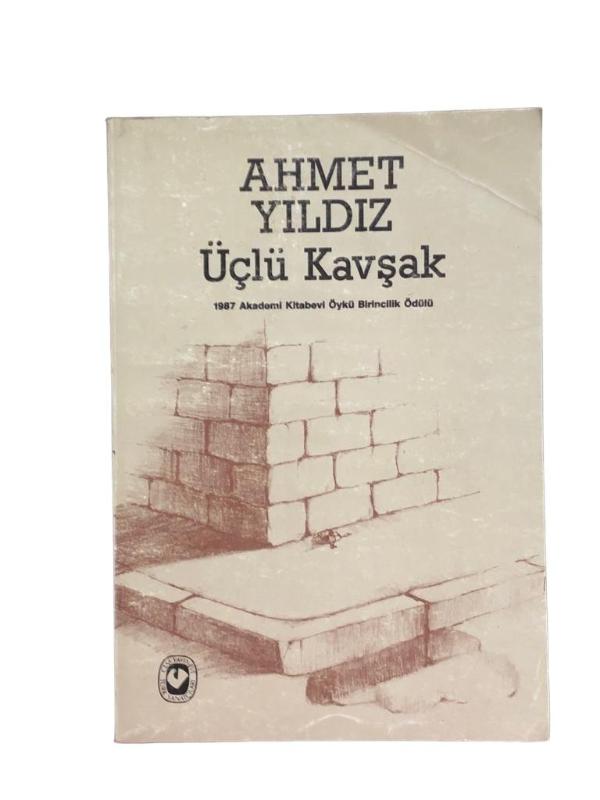 Üçlü Kavşak
