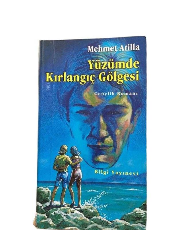 Yüzümde Kırlangıç Gölgesi