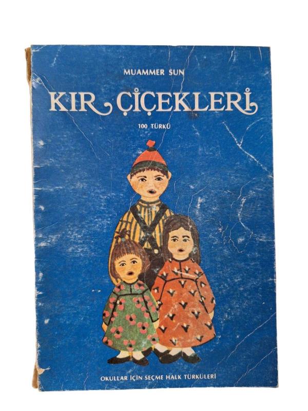 Kır Çiçekleri 100 Türkü