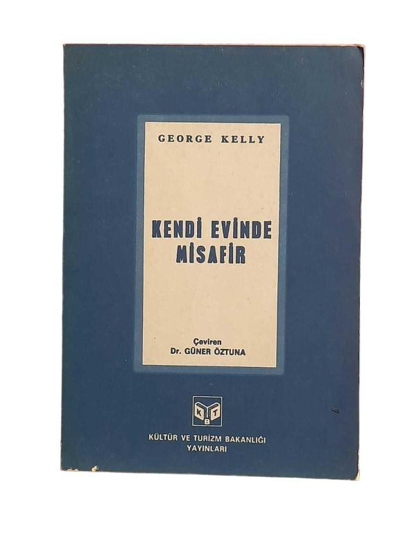 Kendi Evinde Misafir