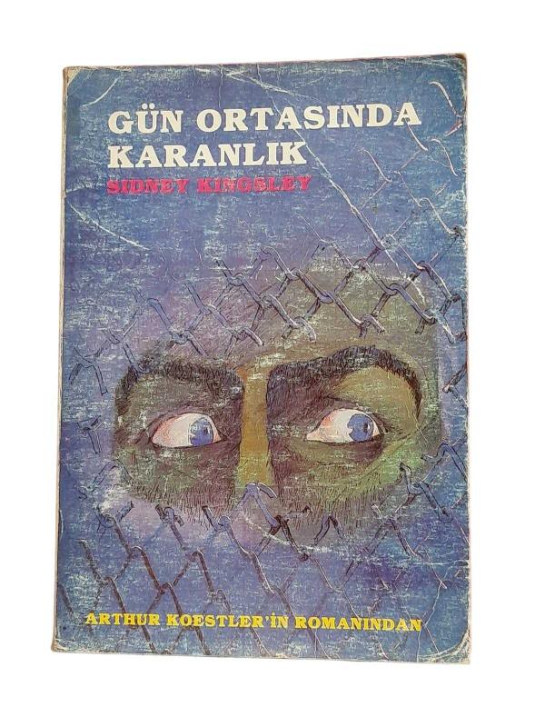 Gün Ortasında Karanlık