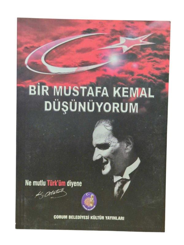 Bir Mustafa Kemal Düşünüyorum